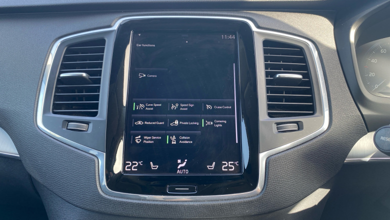 Volvo Xc90 2.0 B5D [235] Momentum 5dr AWD Geartronic Diesel Estate